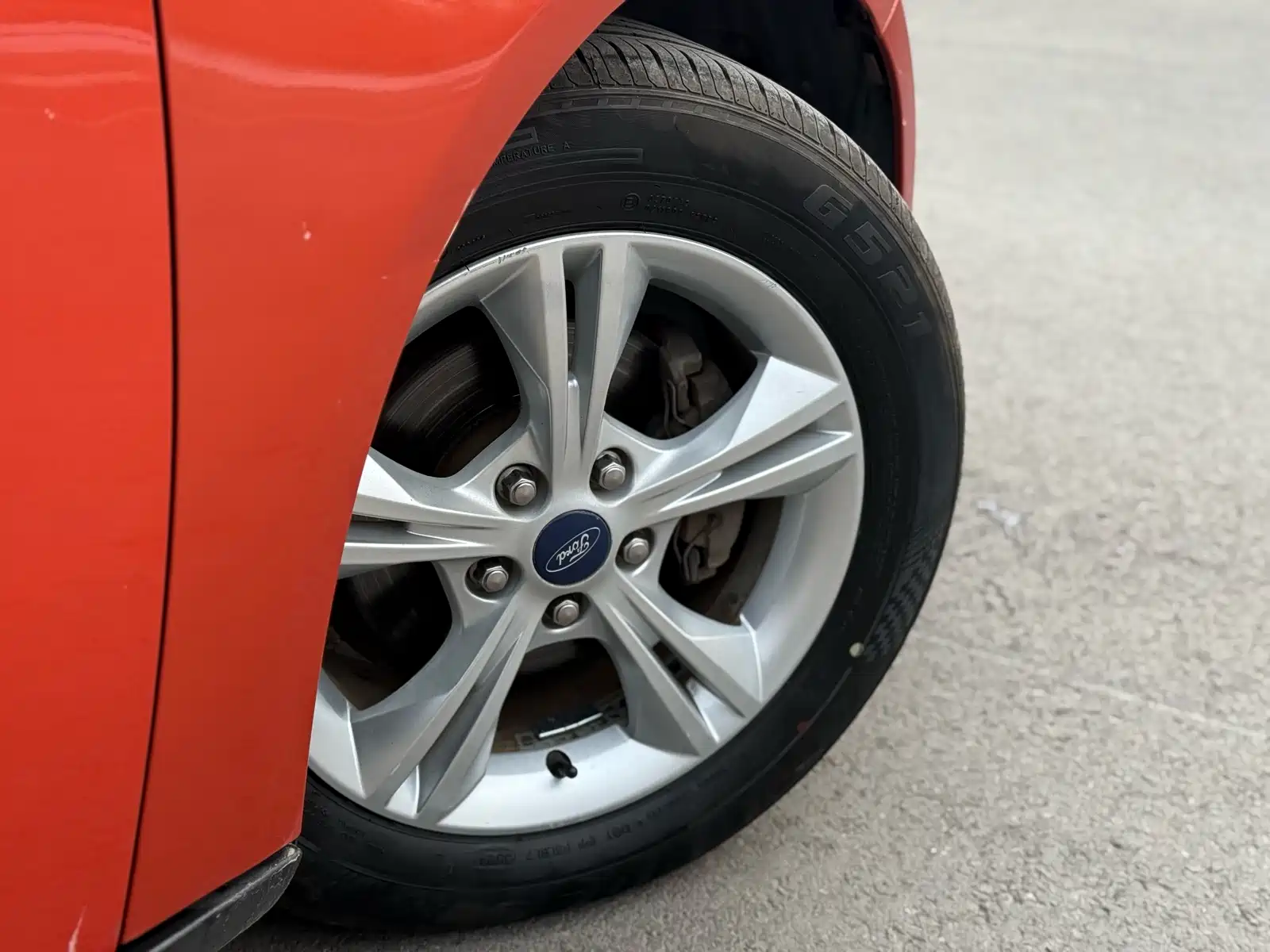 Фото 4 - Ford Focus