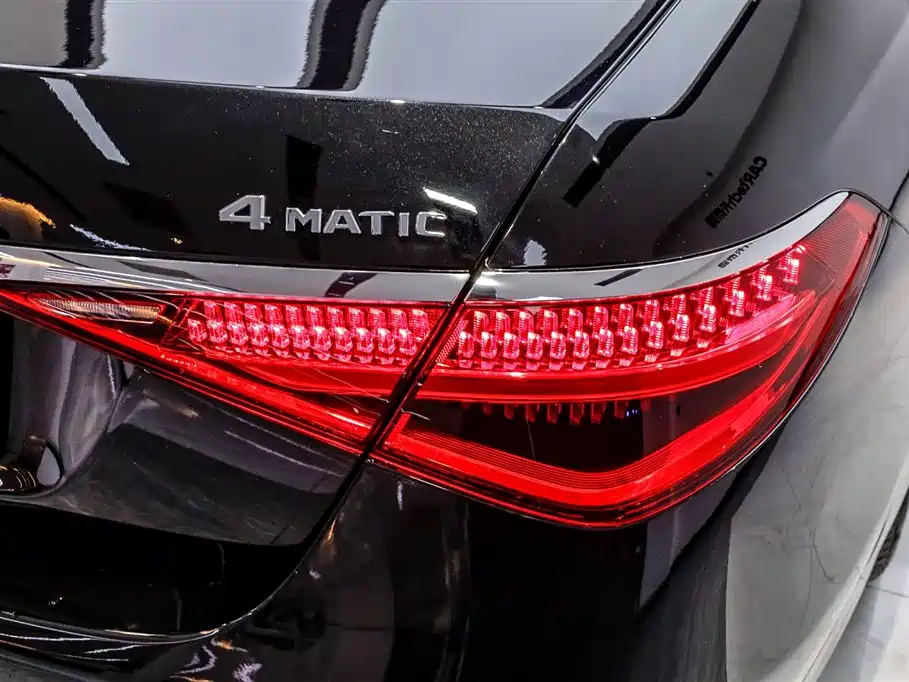 MERCEDES-BENZ S CLASS