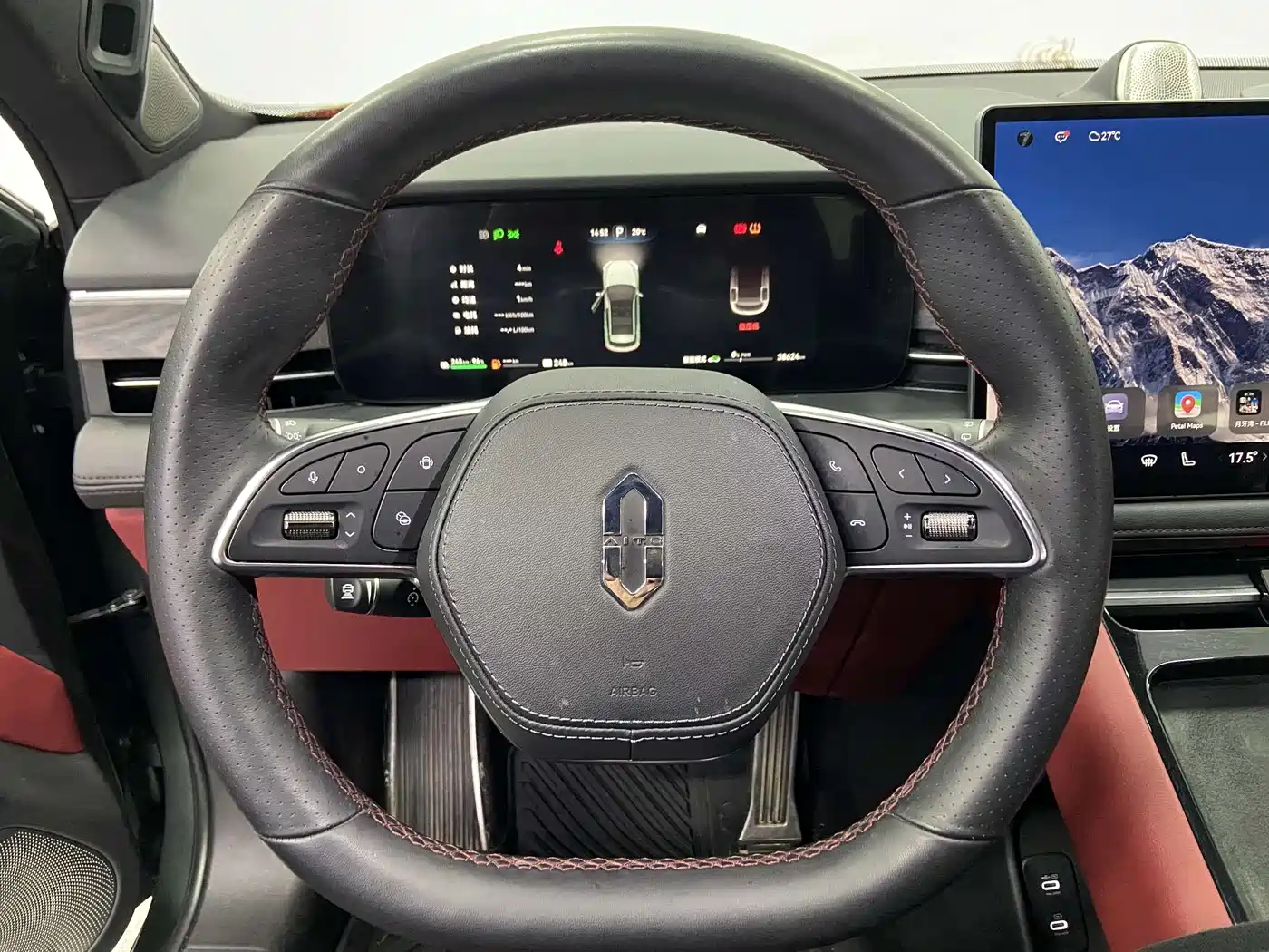 AITO Wenjie AITO M5 2023 Extended Range RWD Standard Edition фото 10