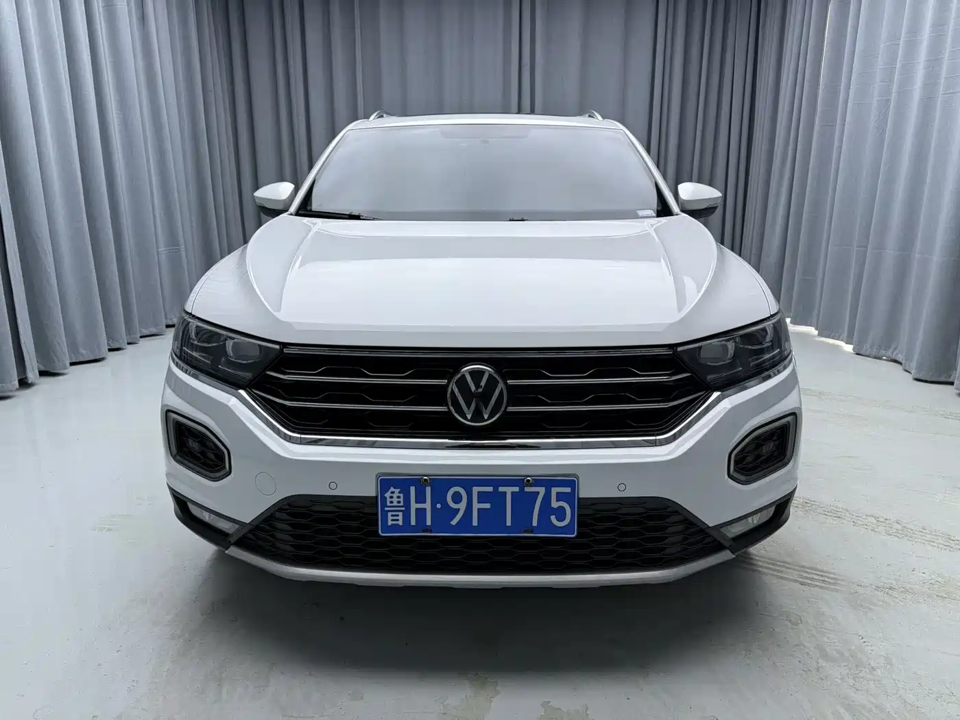 Volkswagen T-ROC 2022 280TSI DSG 2WD Comfort PLUS фото 2