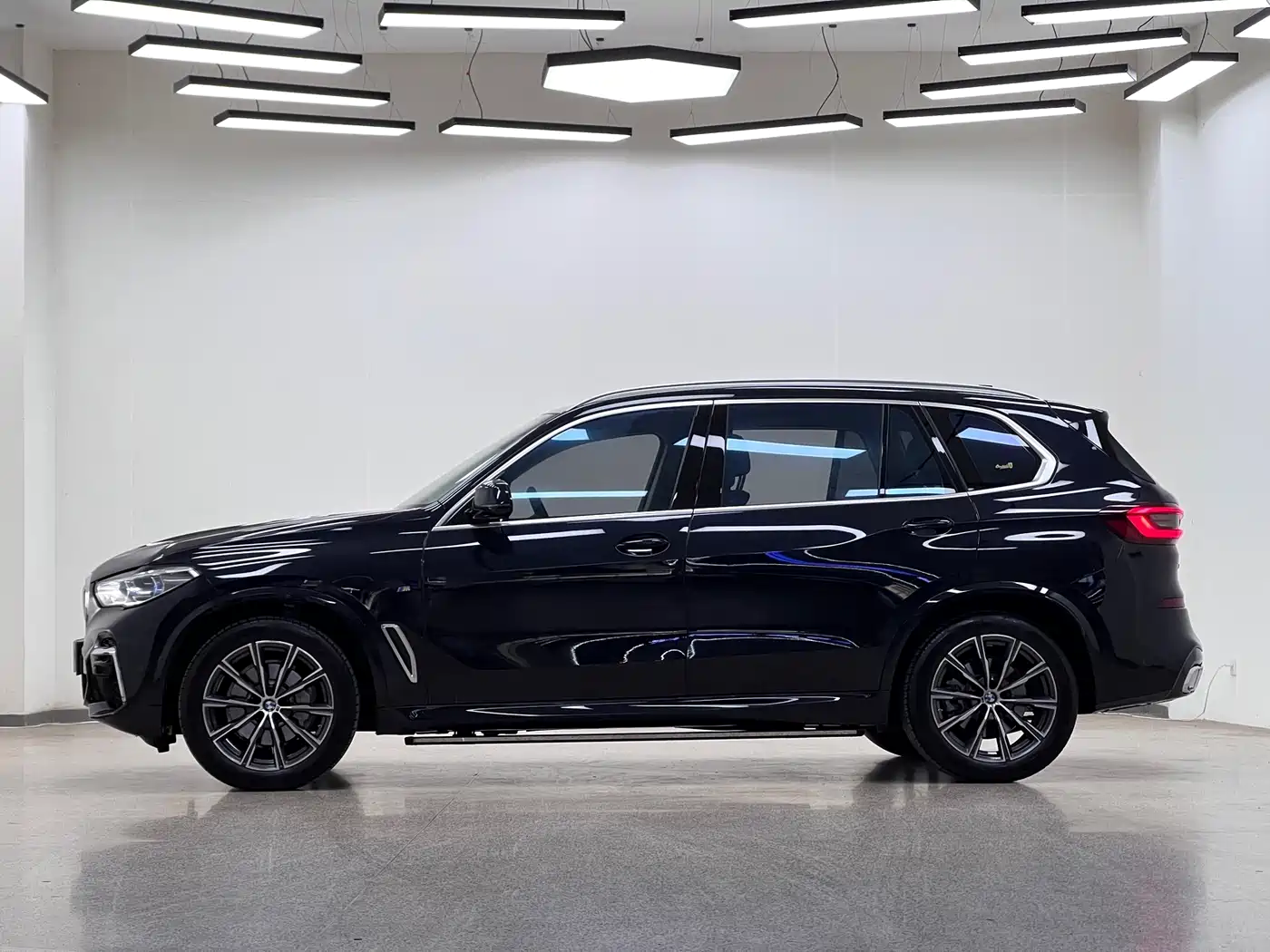 BMW X5 2022 Facelift xDrive 30Li Premium M Sport Package фото 4