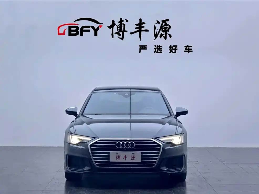 Audi A6L 2021 45 TFSI quattro Exclusive Sport фото 2