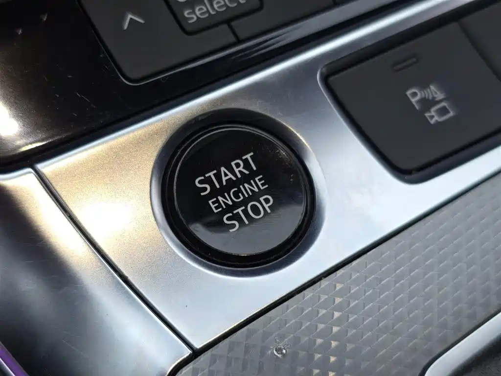 Audi A6L 2021 45 TFSI quattro Exclusive Sport фото 11