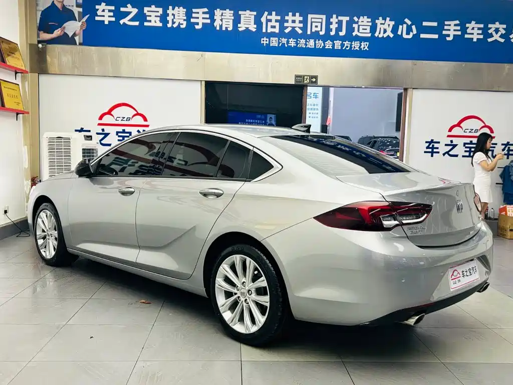 Фото 7 - Buick Regal
