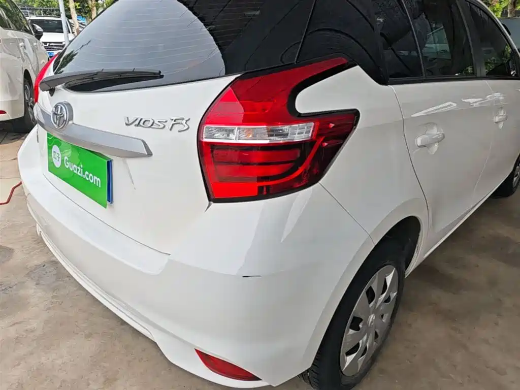 Toyota Vios FS 2019 1.5L CVT Fengchi Edition фото 8