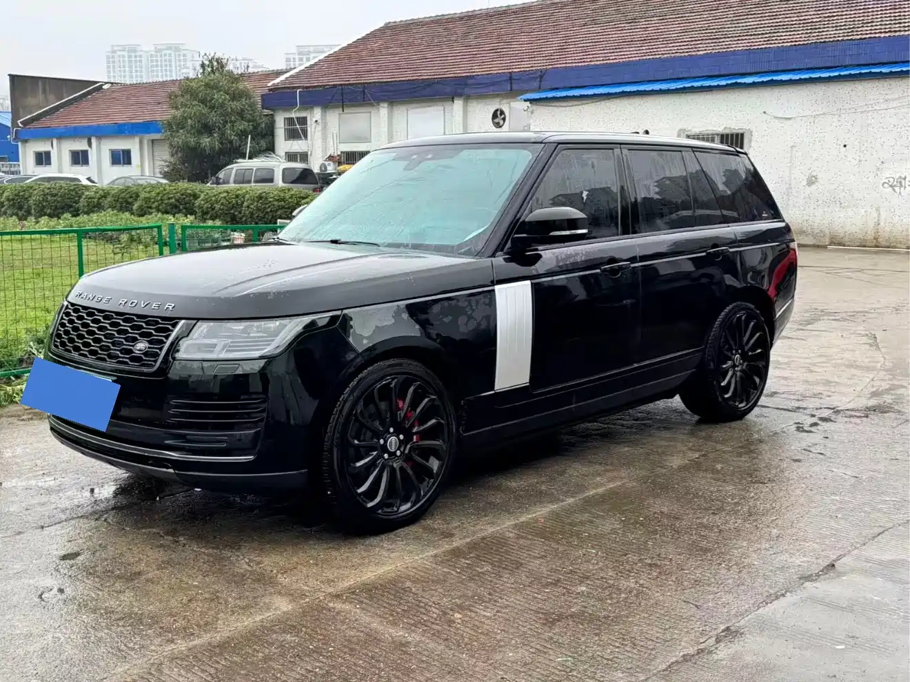 LAND ROVER RANGE ROVER