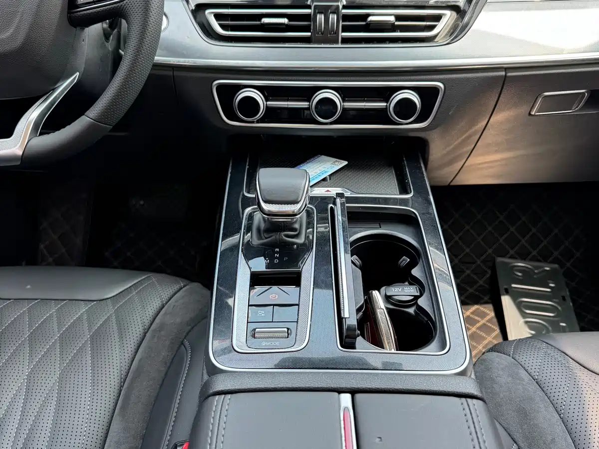 Hongqi HS5 2023 2.0T Flag Pro 500,000 Units Commemorative Edition фото 11