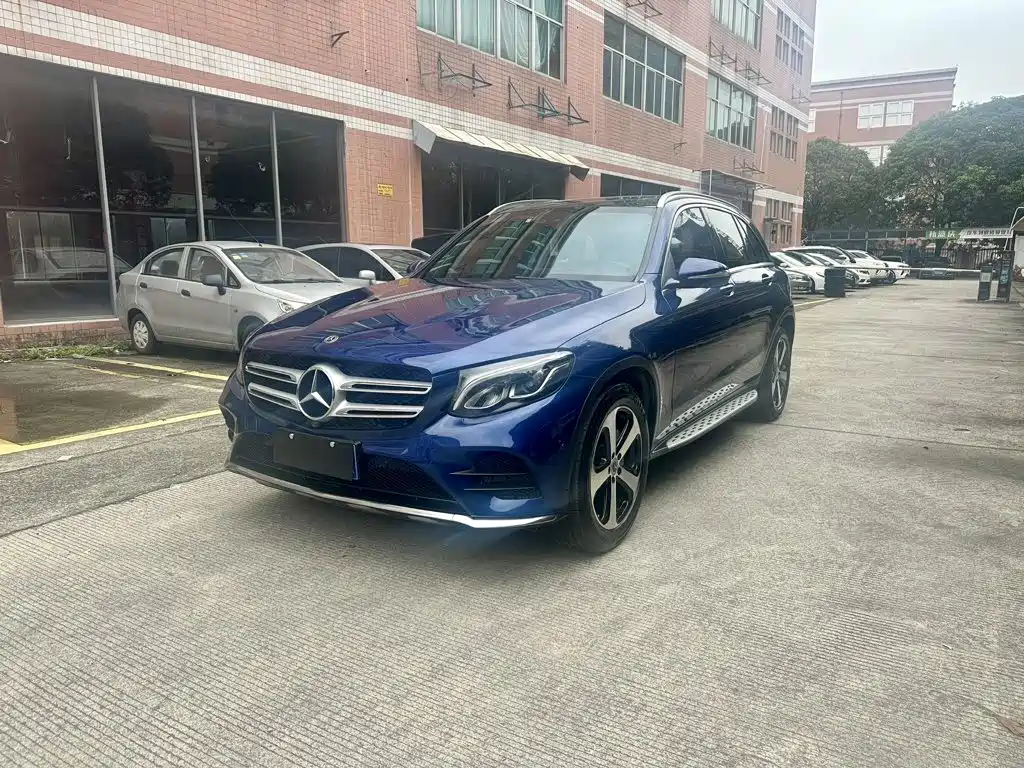 Mercedes-Benz GLC 2019 Facelift GLC 260 L 4MATIC Luxury