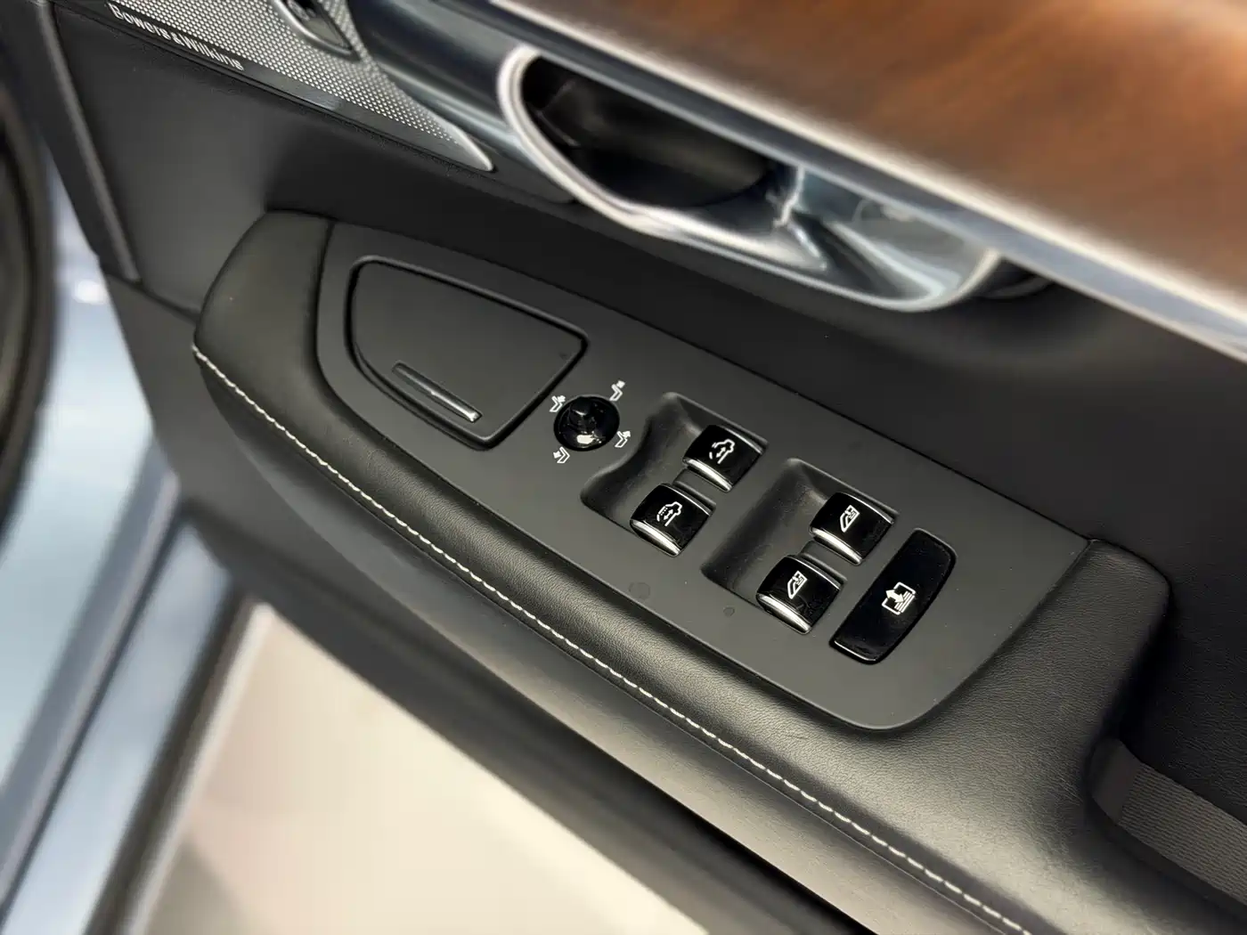 Volvo S90 2017 2018 T5 Excellence Edition