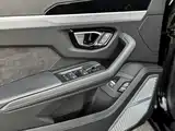 Фото 8 - Lamborghini Urus