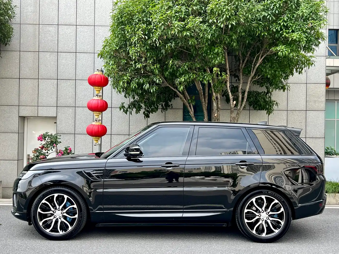 Land Rover Range Rover Sport 2020 3.0 L6 HSE DYNAMIC фото 5
