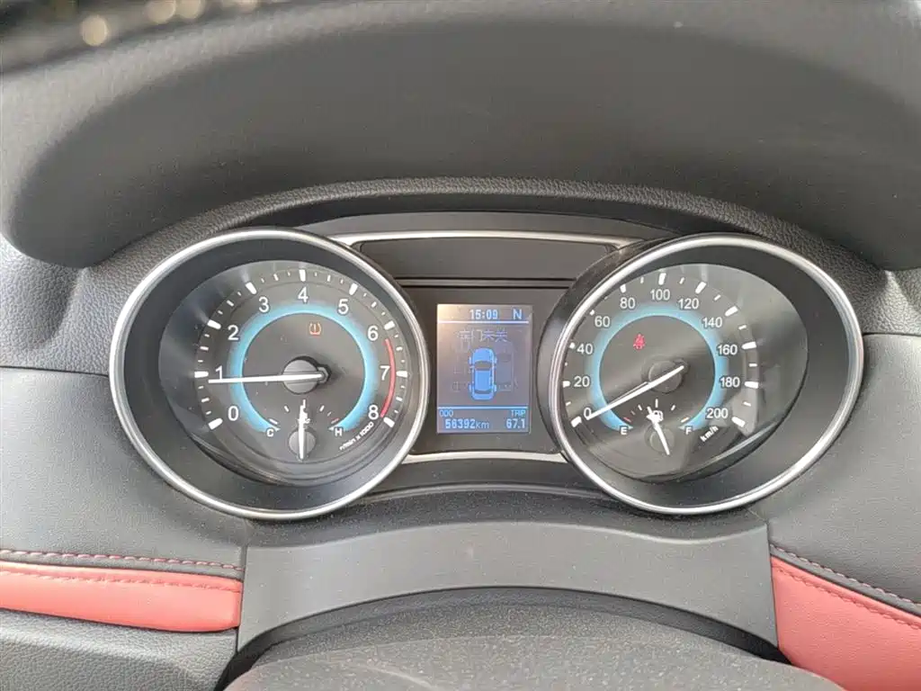 Haval H1 2016 Facelift Blue Label 1.5L AMT Luxury фото 12