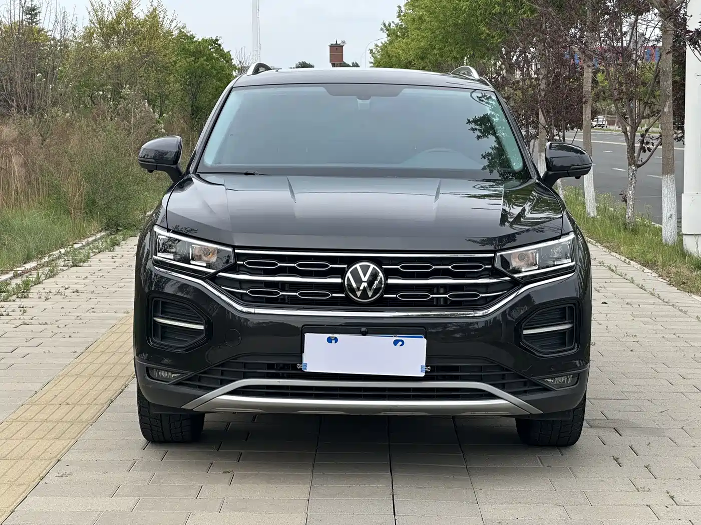 Volkswagen Tayron 2022 280TSI 2WD Luxury Smart Connect Edition фото 3