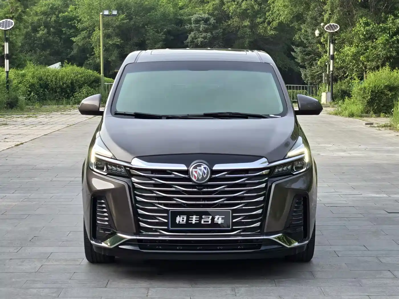 Buick GL8 2023 Land Business Class 652T Luxury фото 2