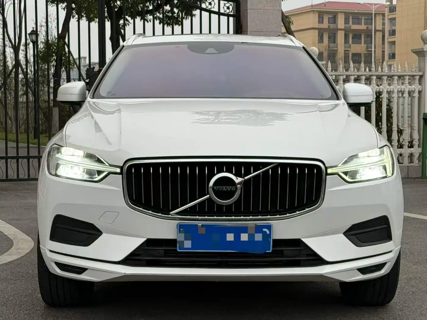 VOLVO XC60