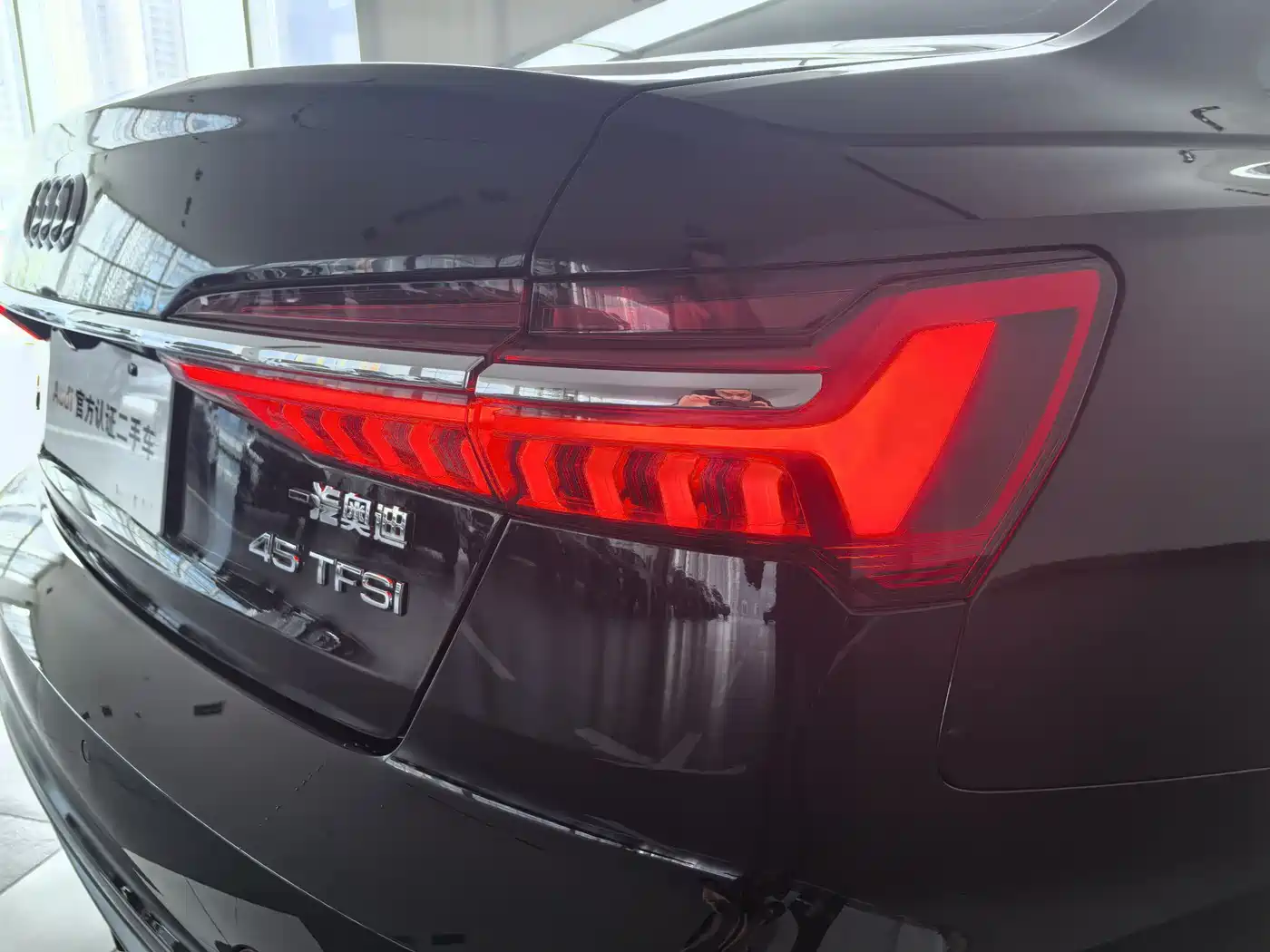 Audi A6L 2021 45 TFSI Exclusive Sport фото 4