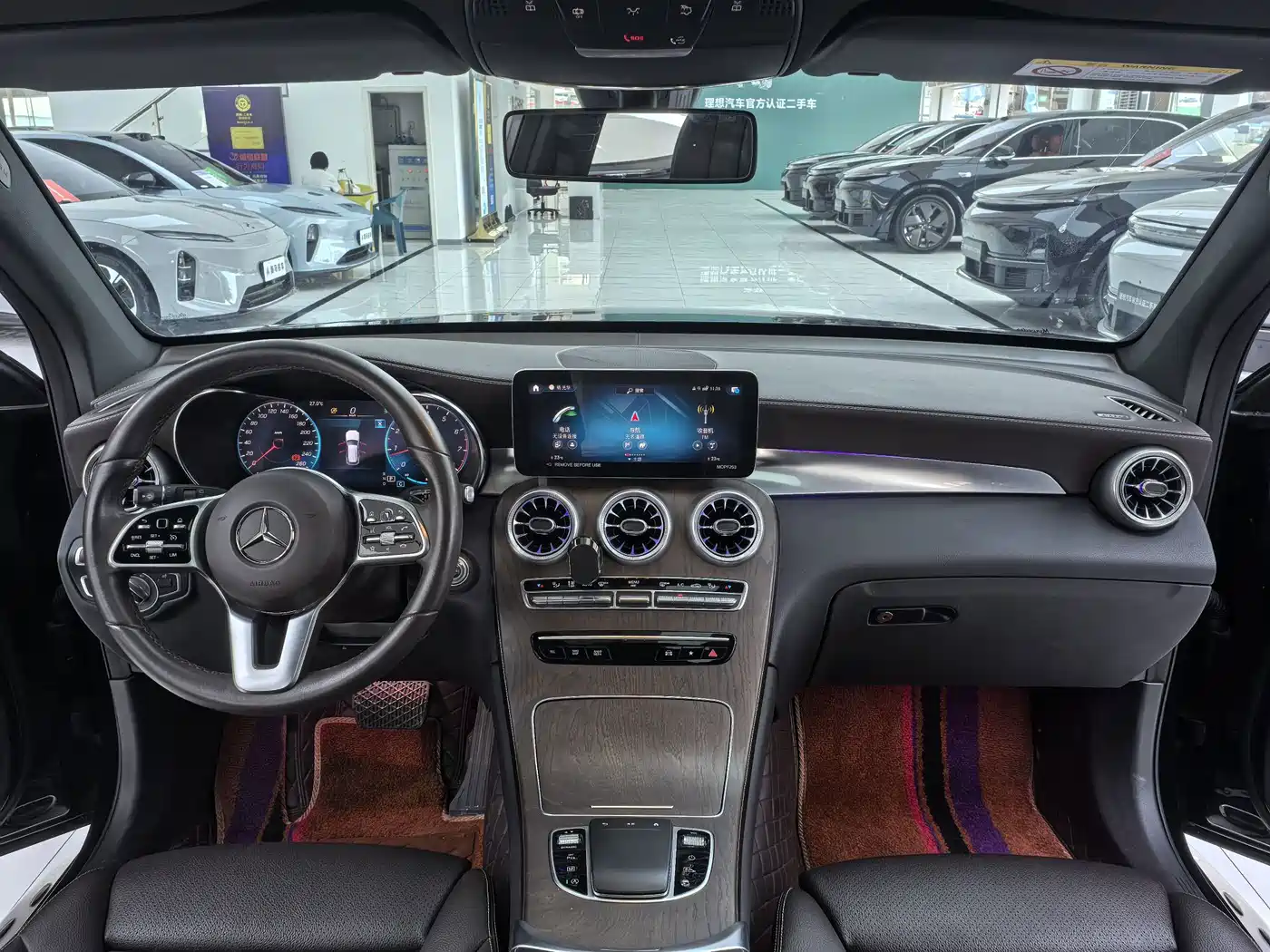 Фото 7 - Mercedes-Benz GLC