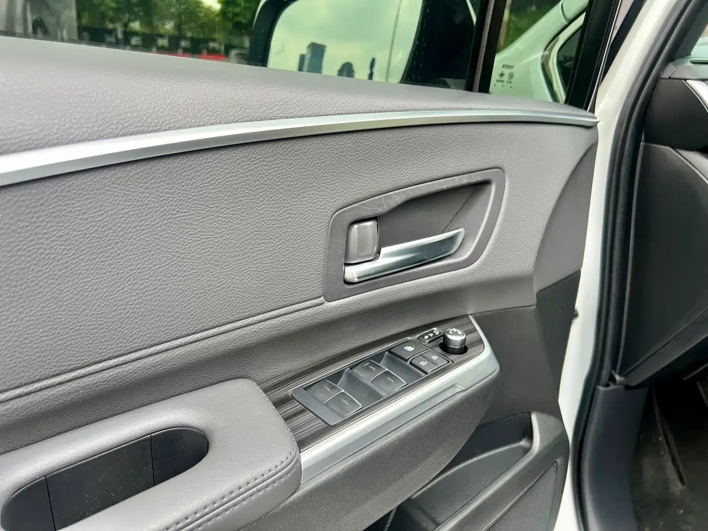 Toyota Sienna 2021 2.5L Hybrid Ultimate Edition фото 9