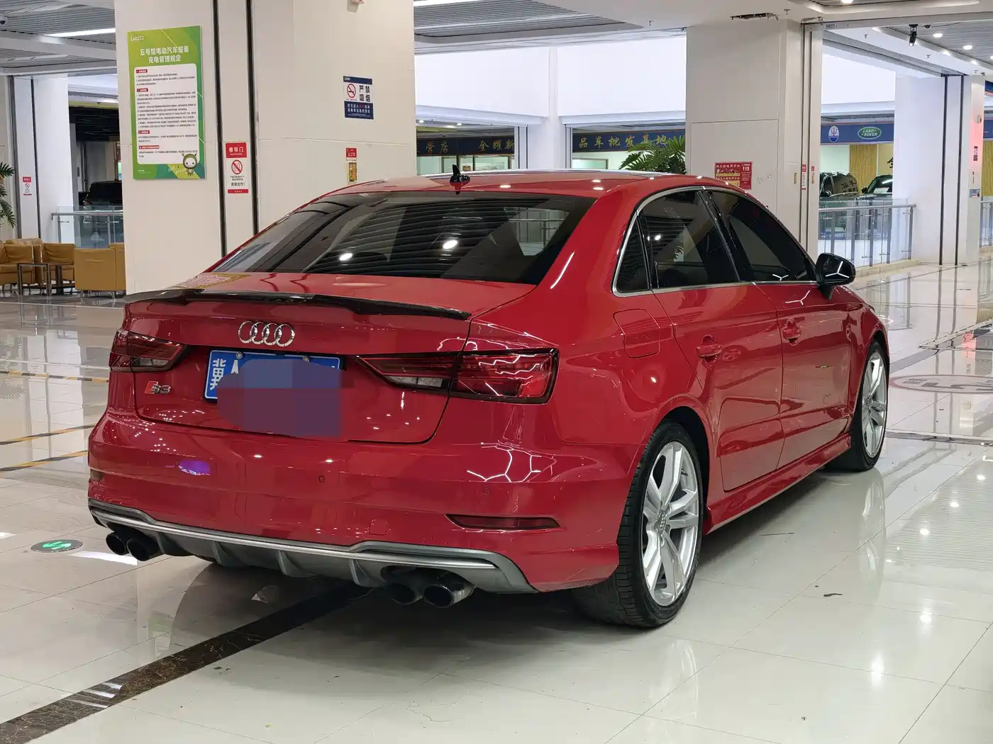 Audi S3 2017 Facelift S3 2.0T Limousine фото 4