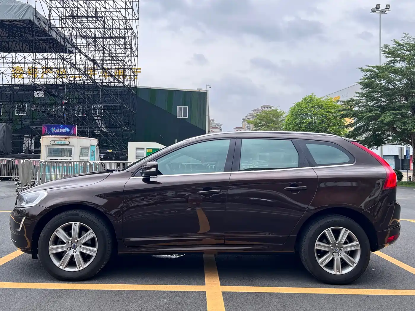 Фото 3 - Volvo XC60