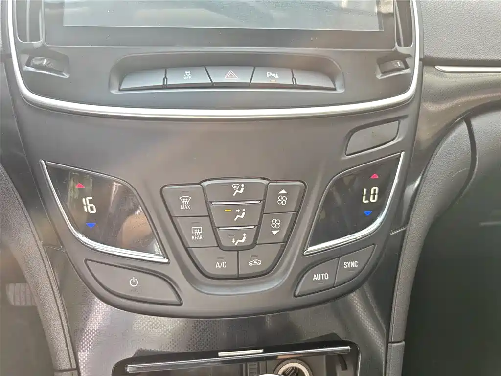 Buick Regal 2015 1.6T Leading Tech Edition фото 6