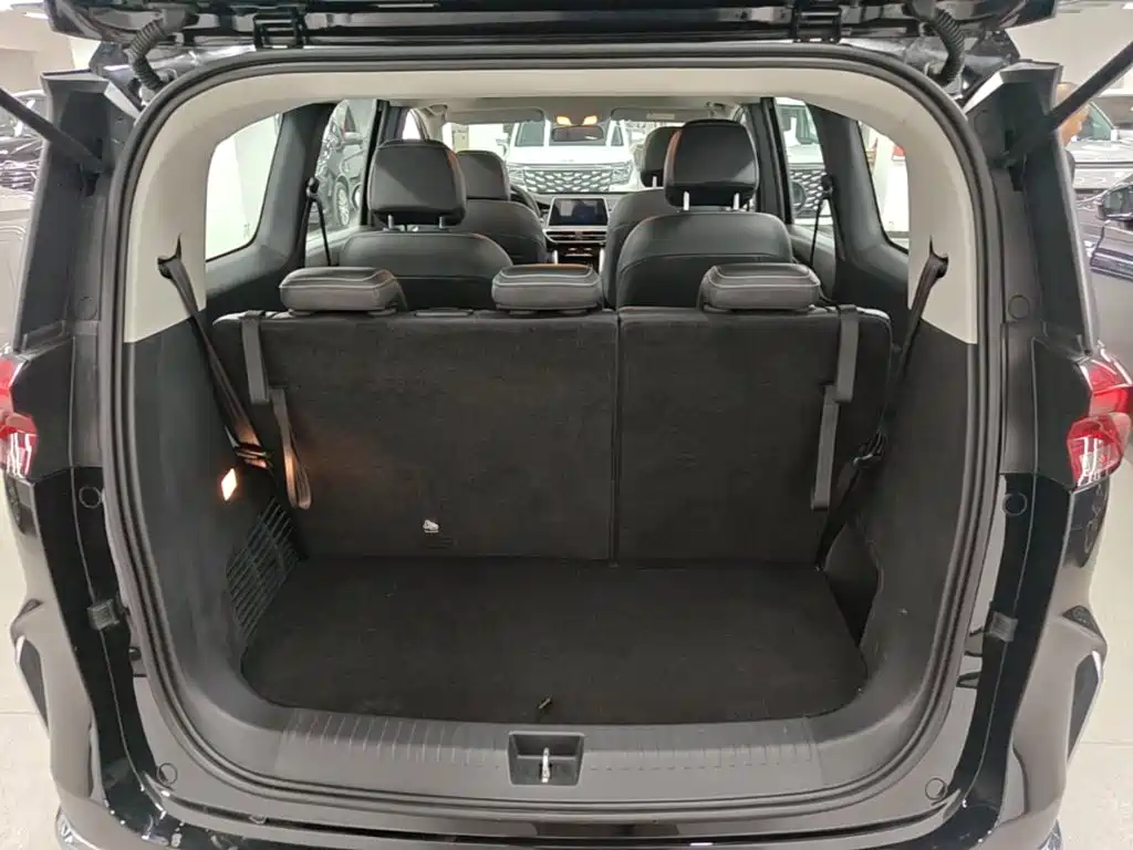 SAIC Maxus Maxus G50 2024 2023 Model PLUS 1.5T Happiness Recommended Auto Launch Edition