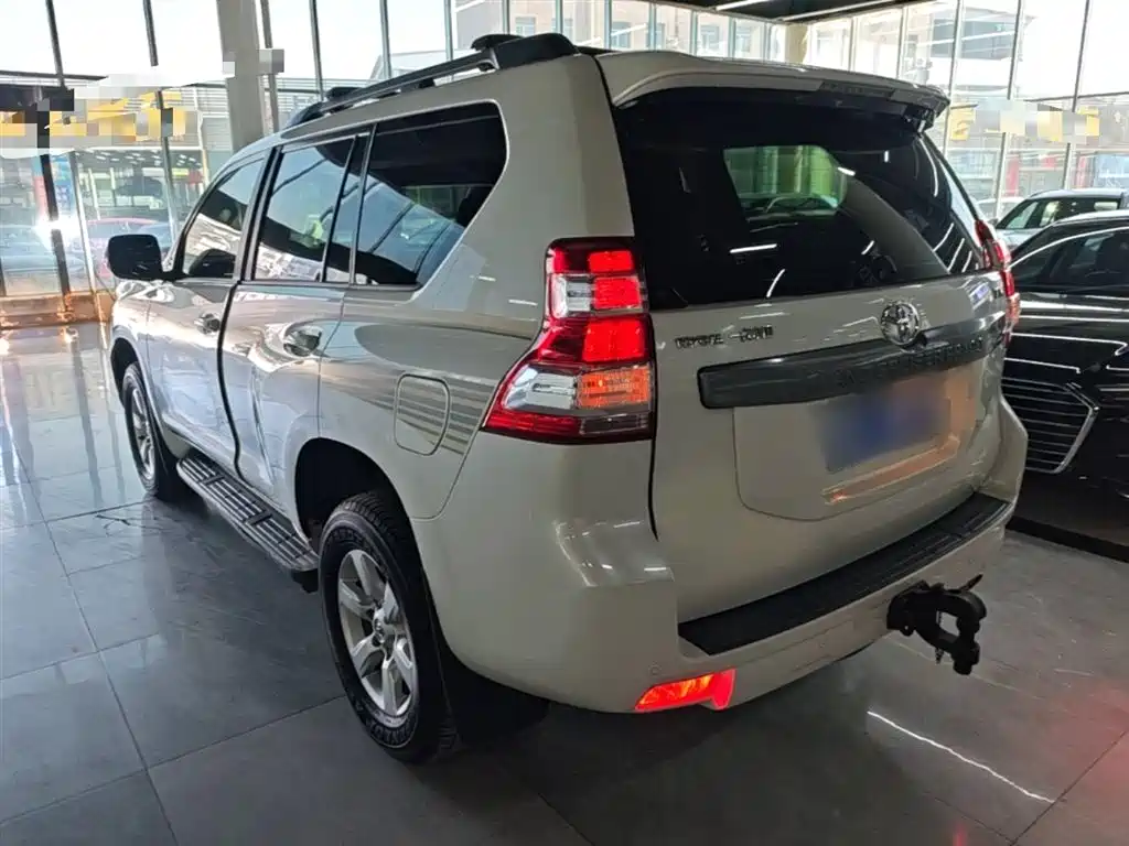 Toyota Prado 2016 2.7L Auto Standard Edition фото 5