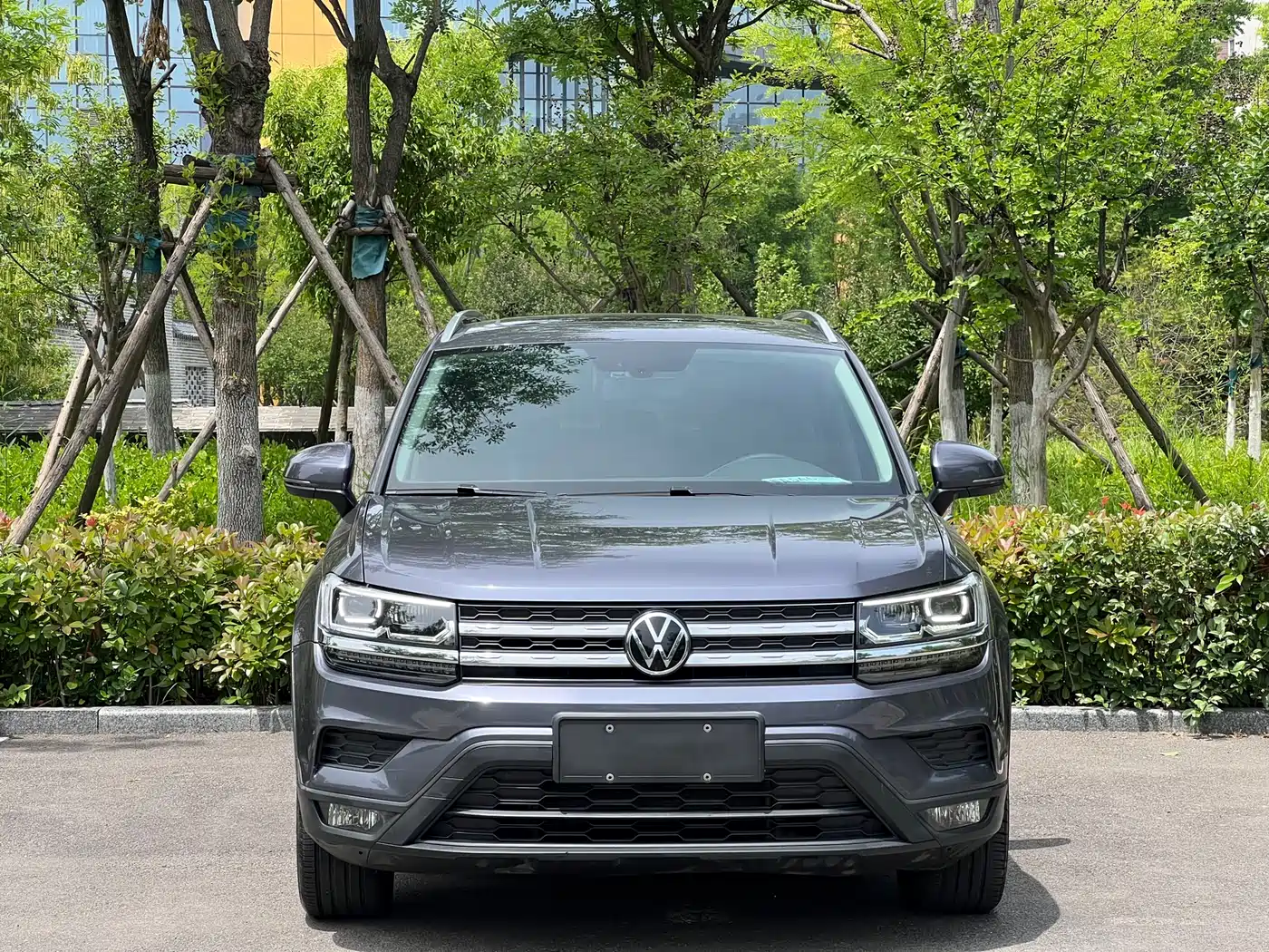 Volkswagen Tharu 2021 Model 280TSI 2WD Luxury Edition фото 2
