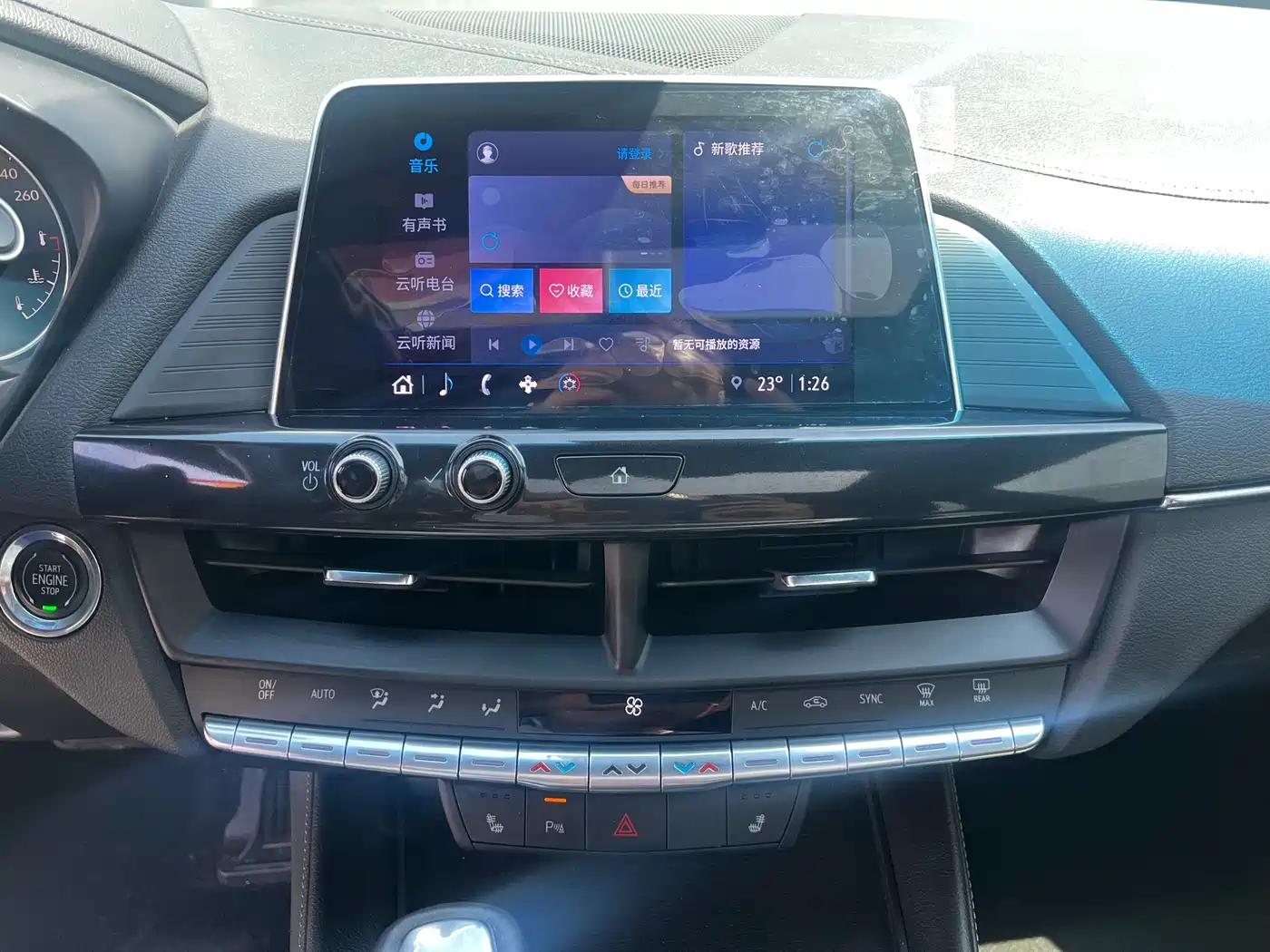 CADILLAC CT4