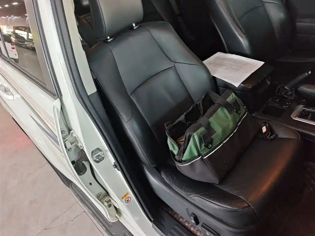 Toyota Prado 2016 2.7L Auto Standard Edition фото 25