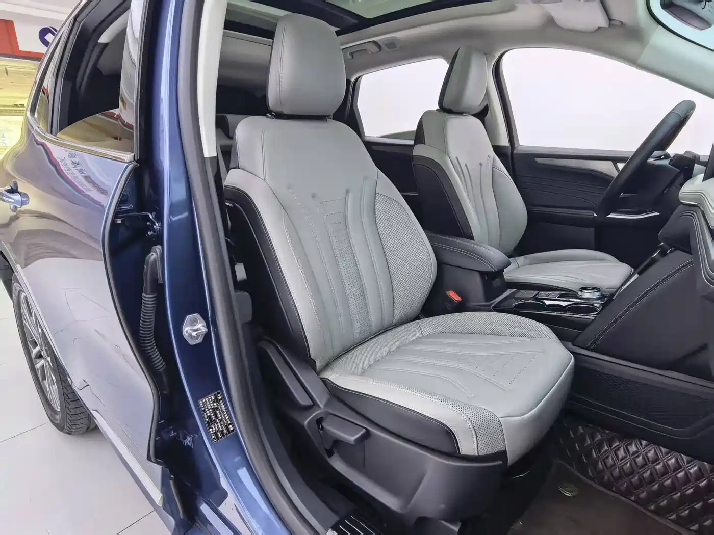 Ford Escape 2022 2020 EcoBoost 245 AWD Premium Edition