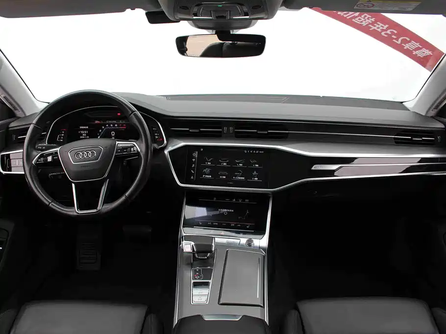 Audi A7 2023 Model 45 TFSI Premium Selection Edition фото 15