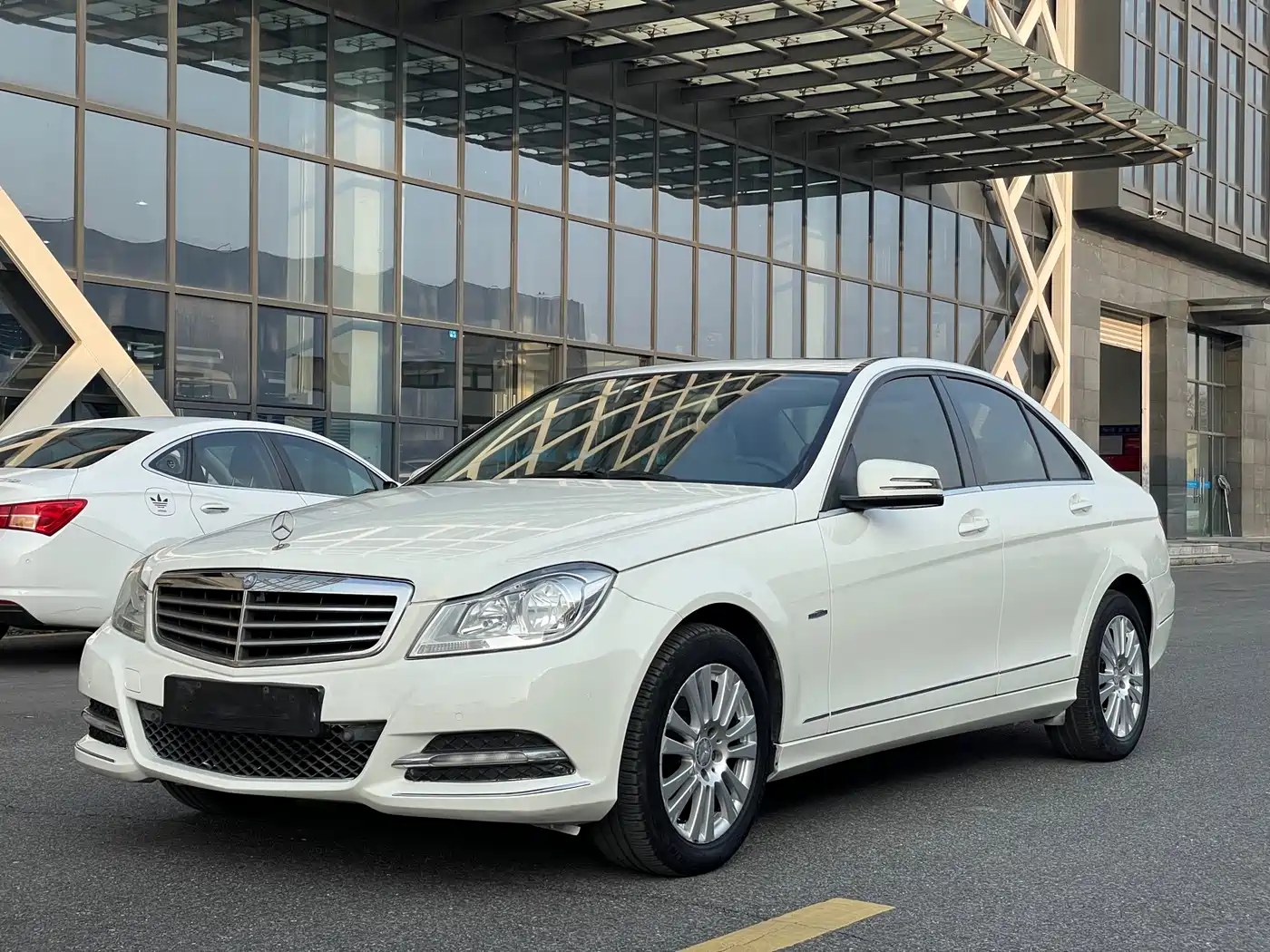 Mercedes-Benz C-Class 2011 C 200 CGI Elegance