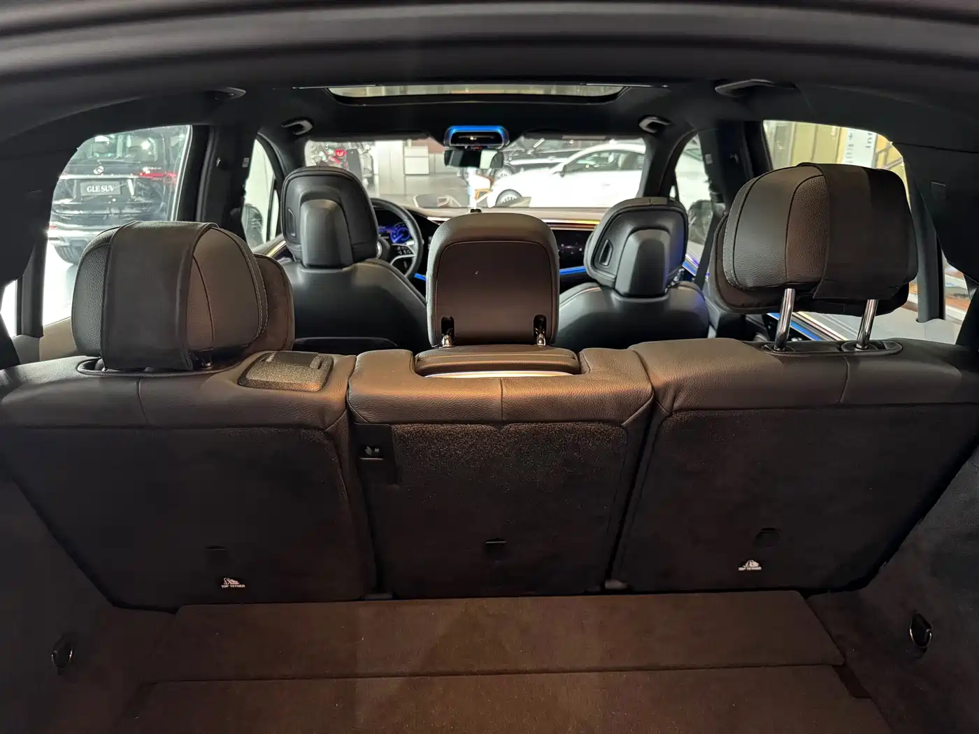 Mercedes-Benz EQS SUV 2026 2025 Model 500 4MATIC