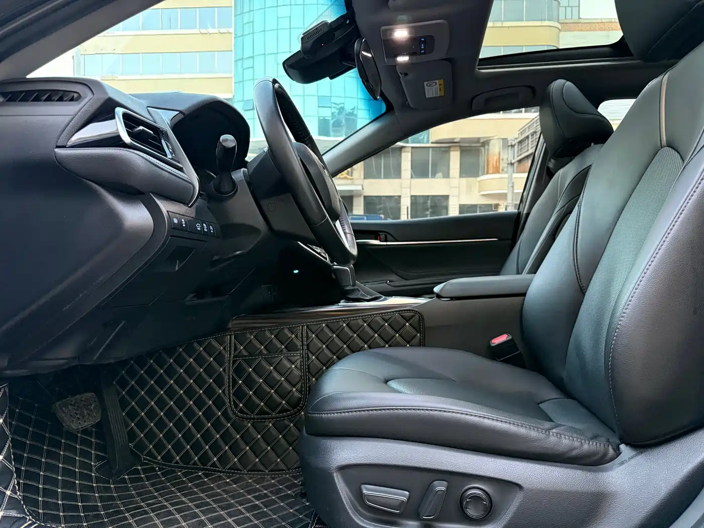 Toyota Camry 2019 2.5G Luxury (China V) фото 4