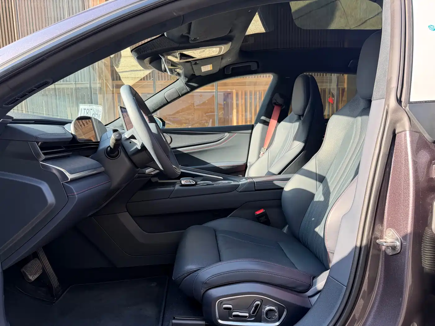 ZEEKR EXTREME KRYPTON 001