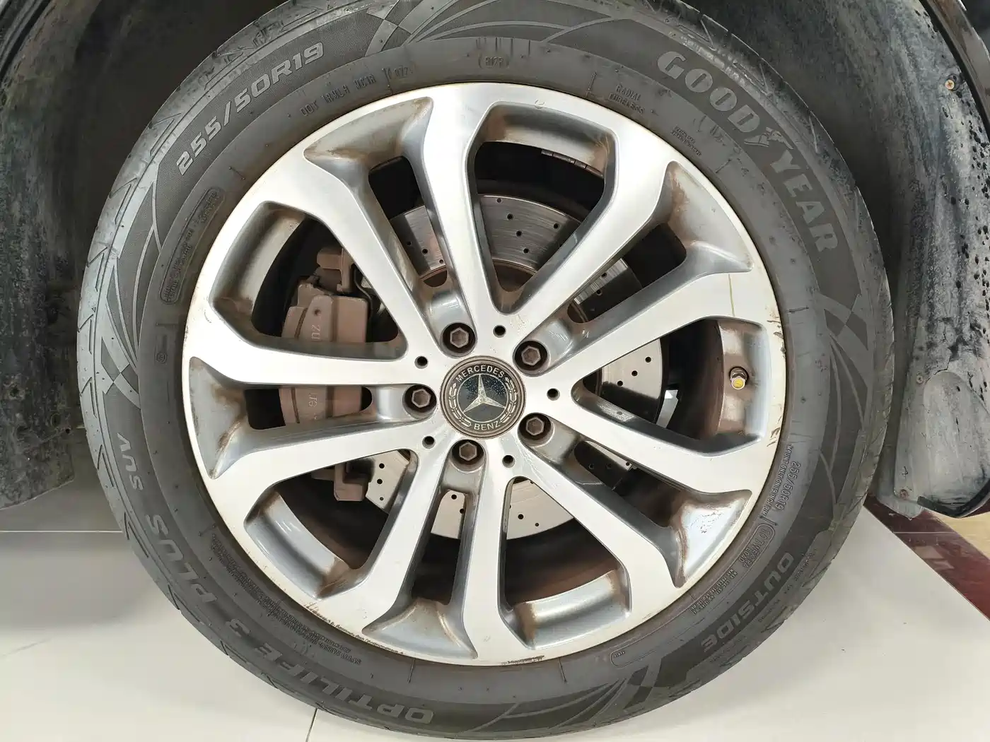 Mercedes-Benz GLE 2016 GLE 320 4MATIC Luxury фото 18