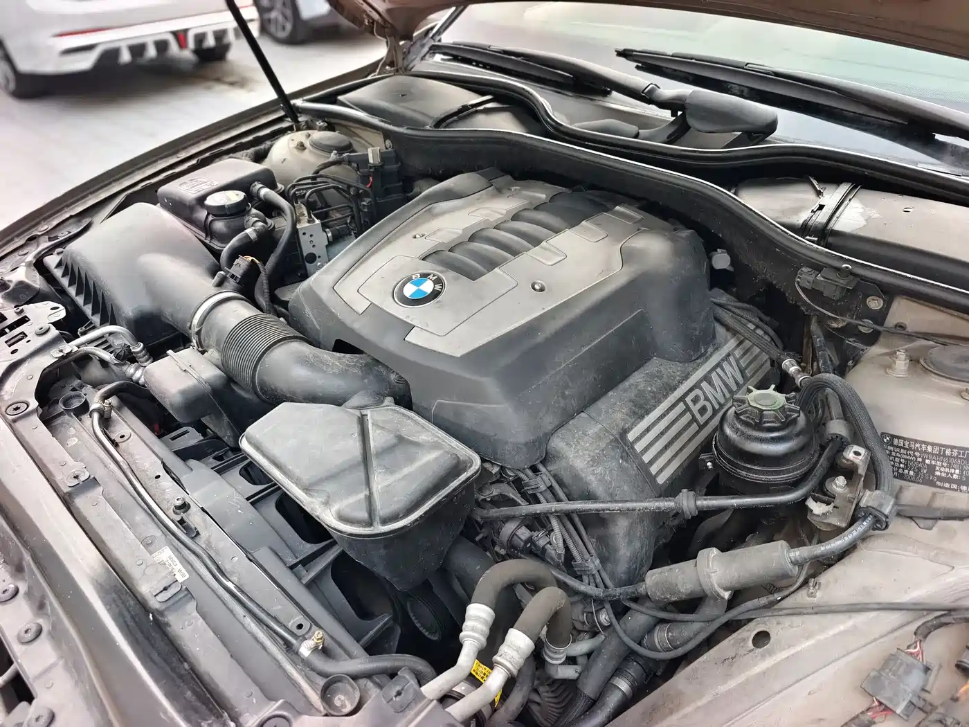 BMW 7 Series 2005 Model 740Li фото 27