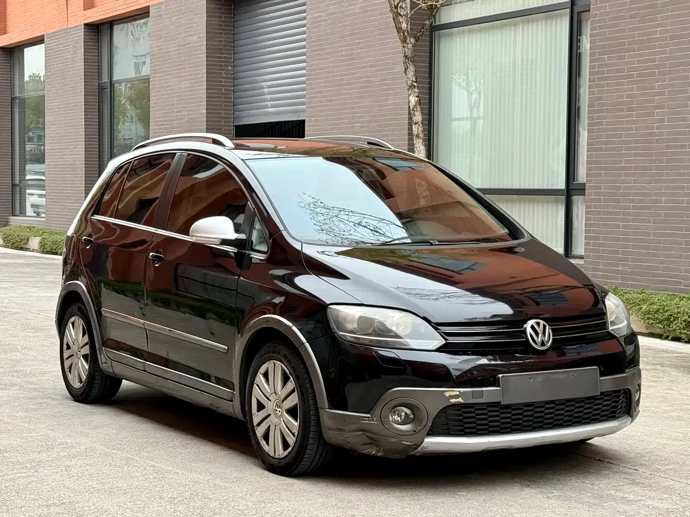 Volkswagen Golf (Import) 2011 1.4TSI Cross Golf фото 3