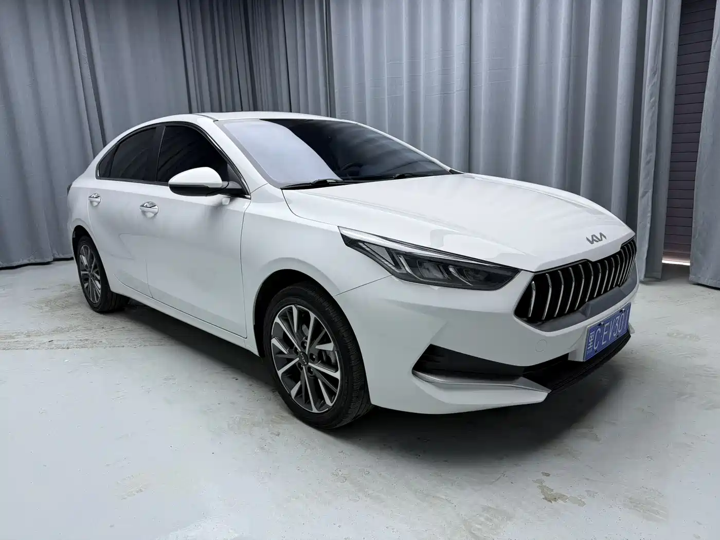 Kia K3 2021 1.5L CVT Fashion Edition фото 3