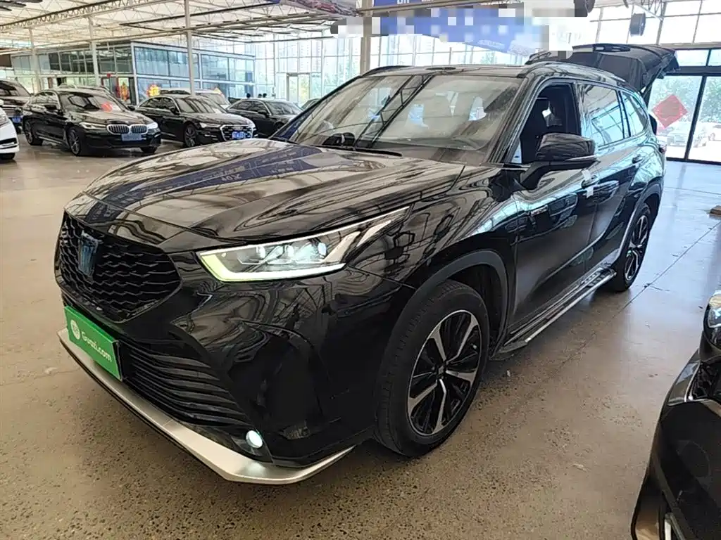 Toyota Crown Kluger 2021 2.5L HEV 4WD Luxury фото 2