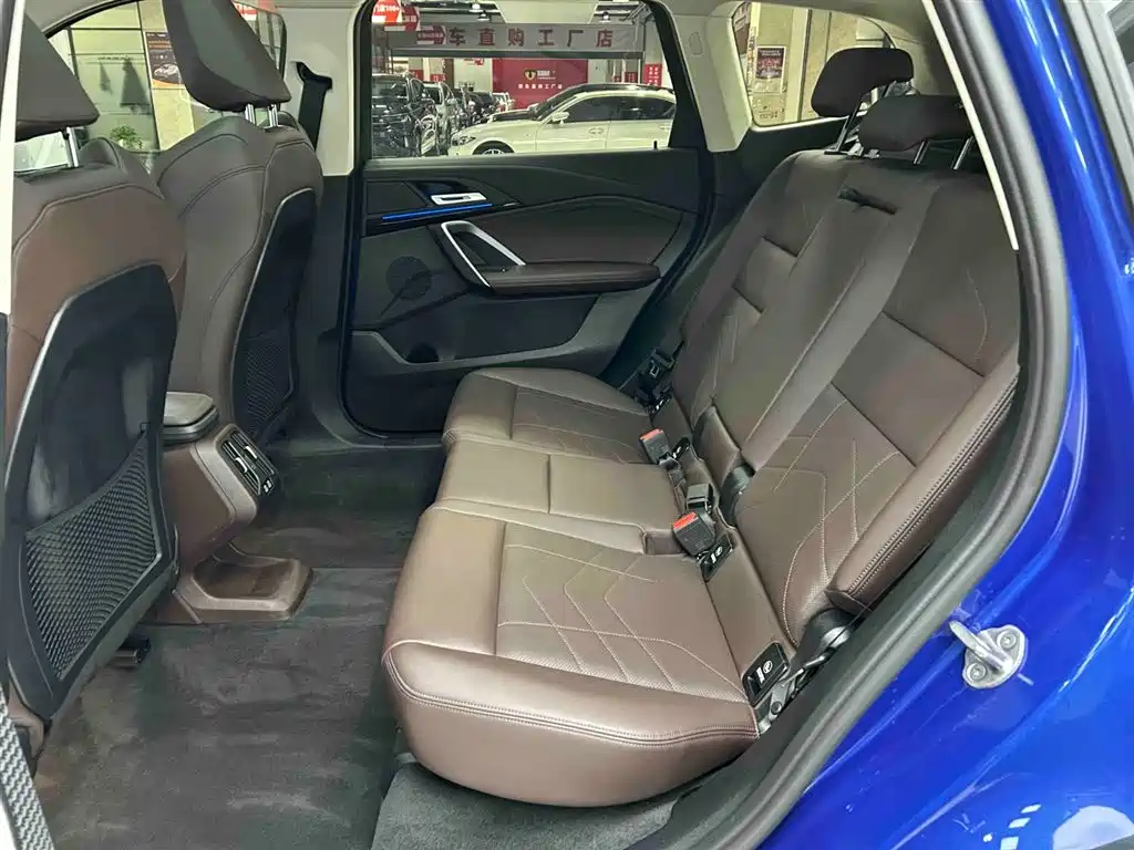 BMW X1 2023 sDrive20Li X Design Package фото 14