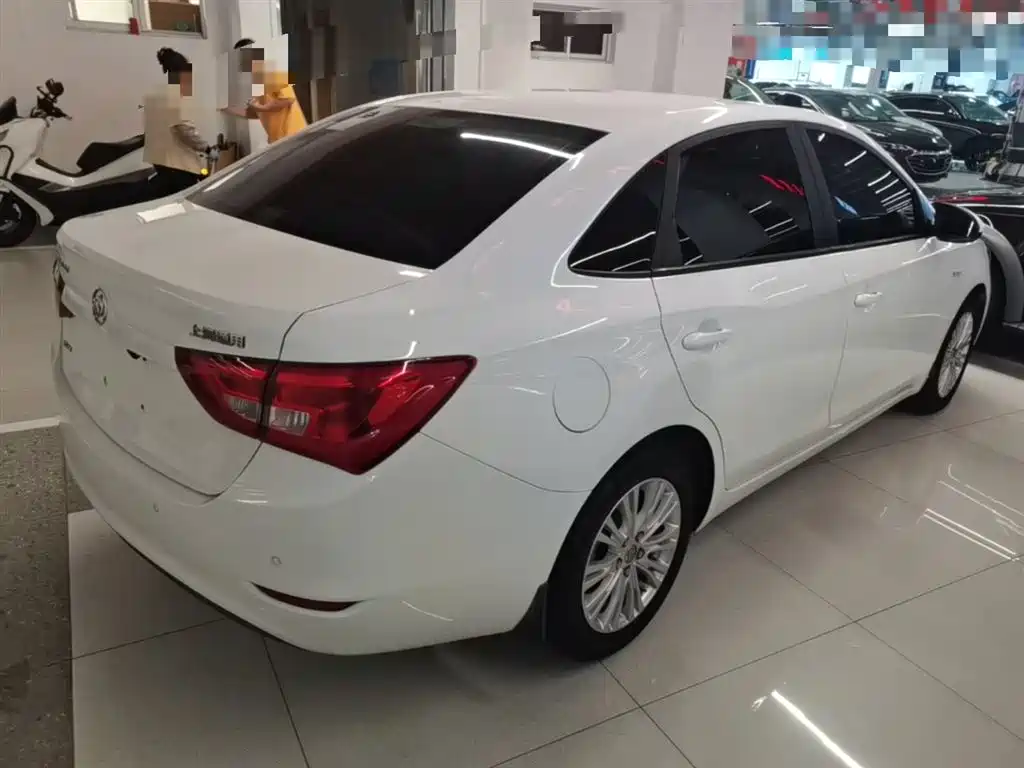 Buick Excelle 2015 15N Automatic Elite фото 7
