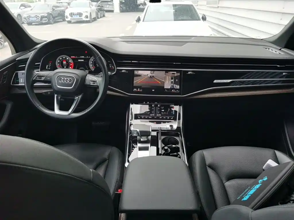 Audi Q7 2021 55 TFSI quattro S line Sport фото 16