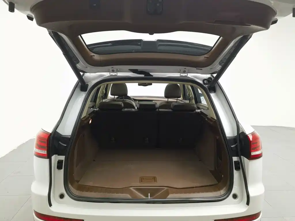 Фото 16 - Haval H7