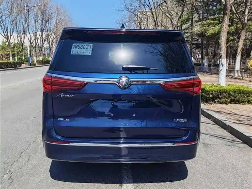 BUICK GL8
