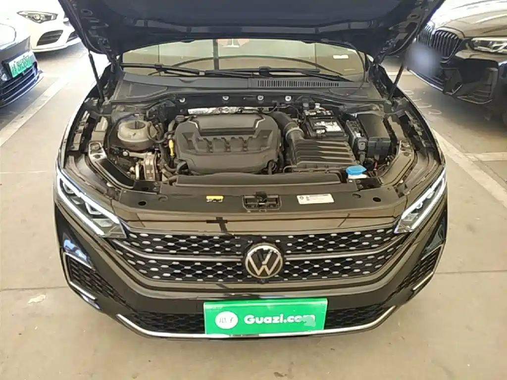 Volkswagen Passat 2024 380TSI Starlight Luxury Edition фото 20