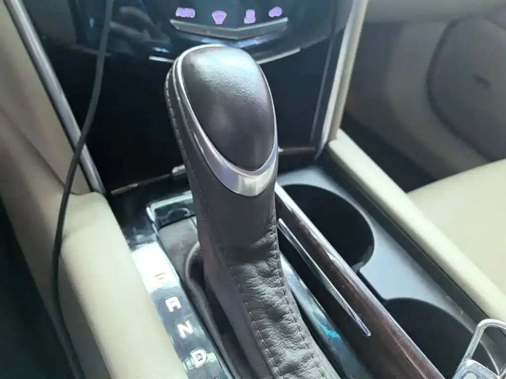 Cadillac XTS 2017 28T Technology фото 14