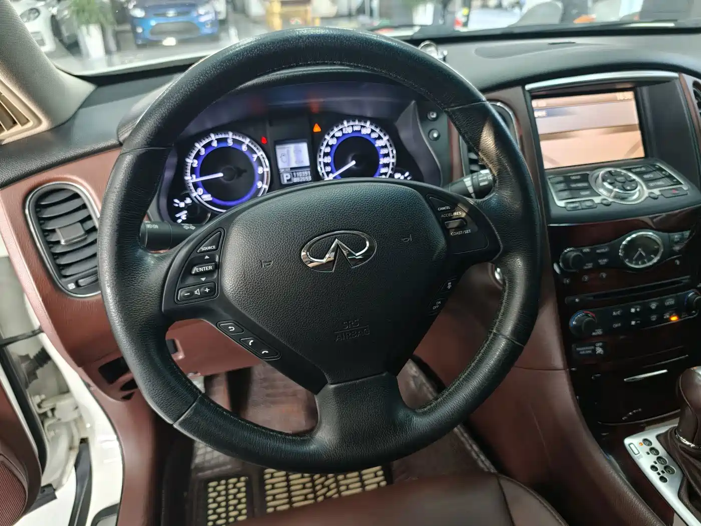 Infiniti QX50 (Import) 2015 2013 2.5L 2WD Prestige
