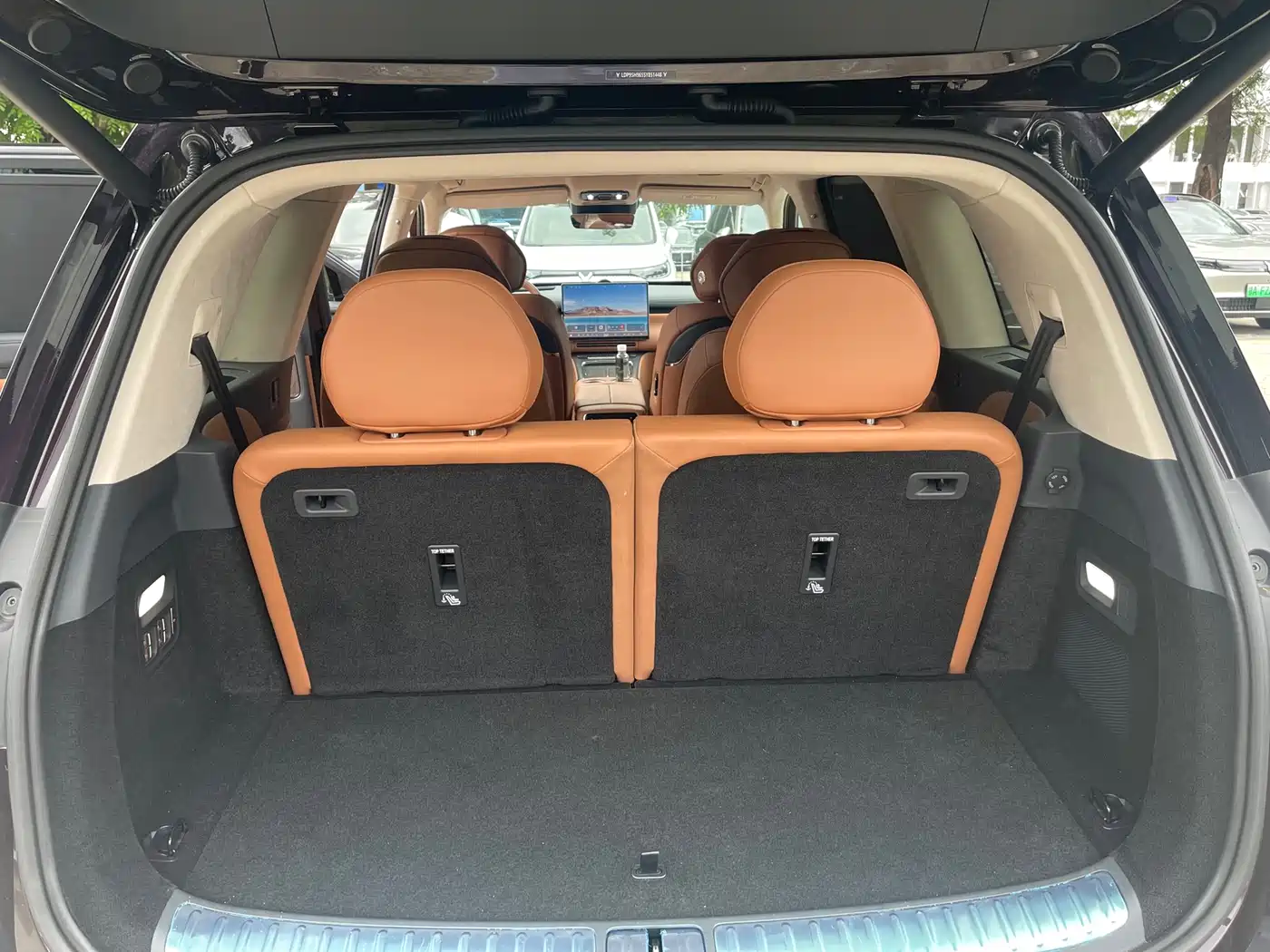Voyah Auto VOYAH Taisan 2026 Model Base фото 19